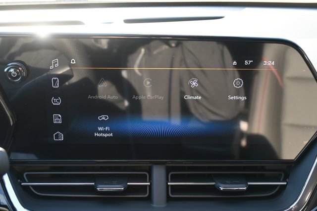 New 2026 Chevrolet Trax RS w/ Sunroof Package image 19