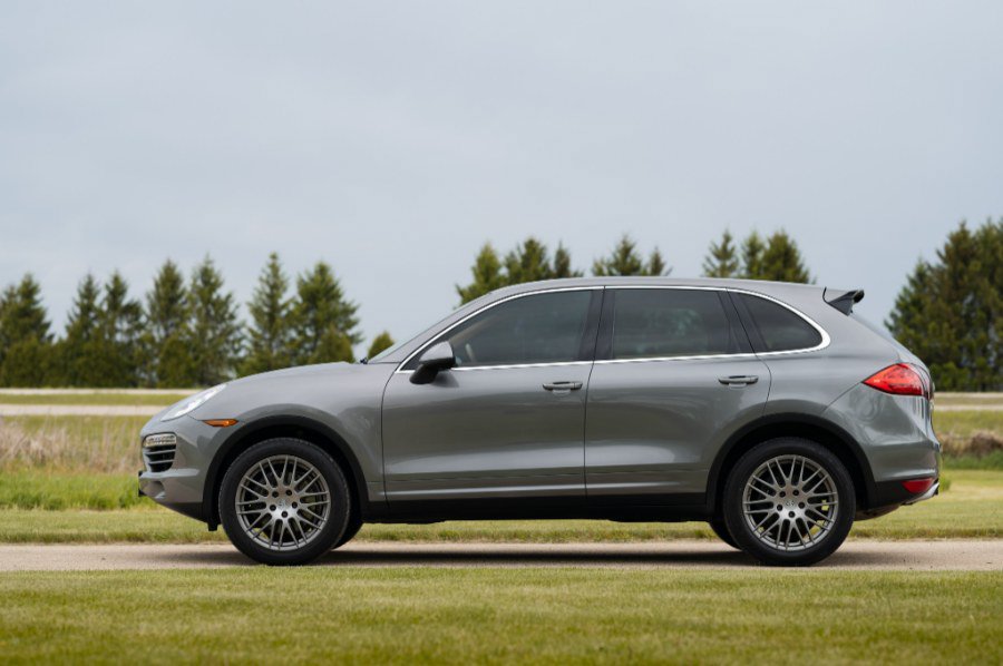 Used 2013 Porsche Cayenne Diesel AWD/4WD image 5