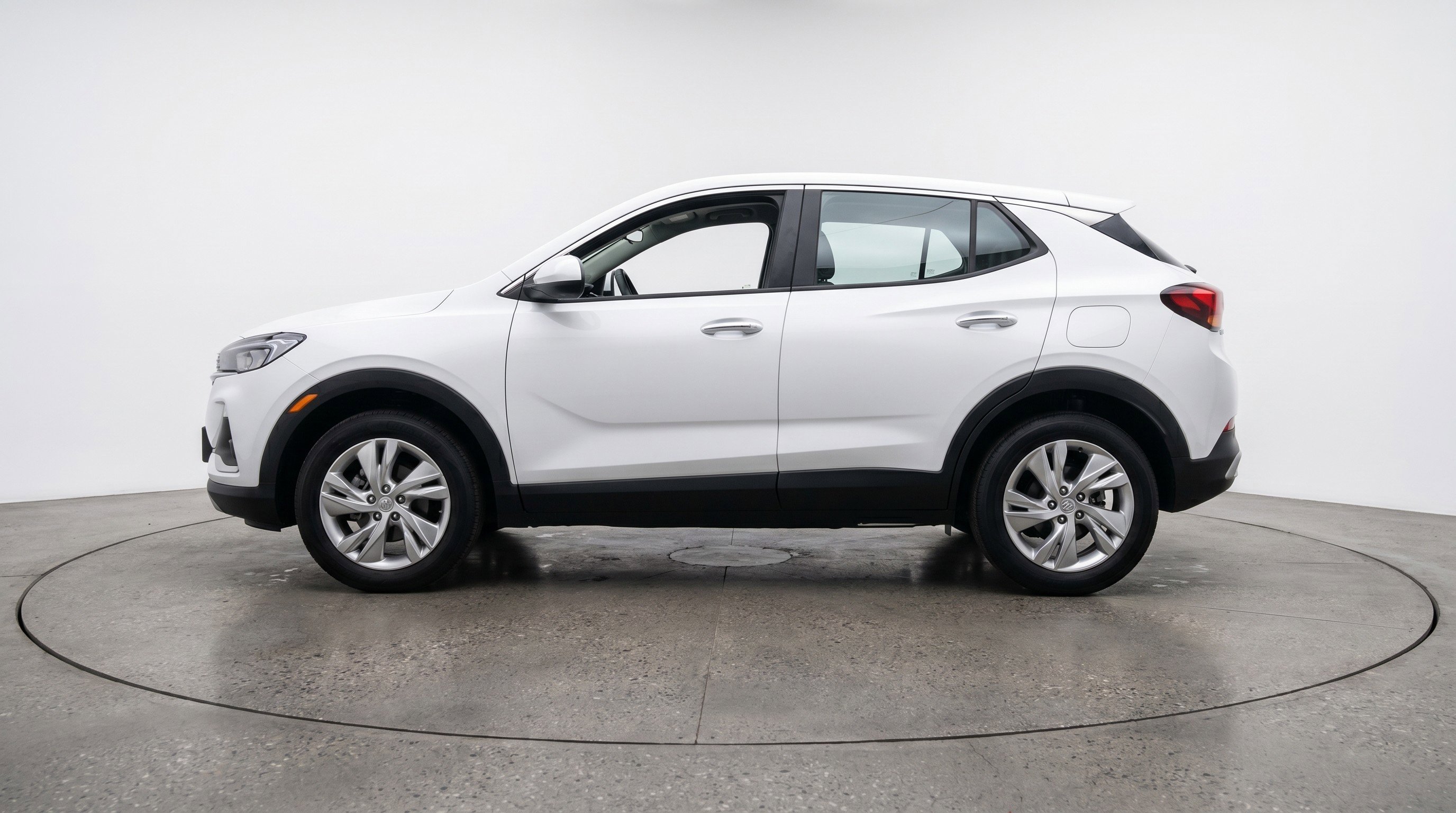 Used 2025 Buick Encore GX Preferred FWD image 5