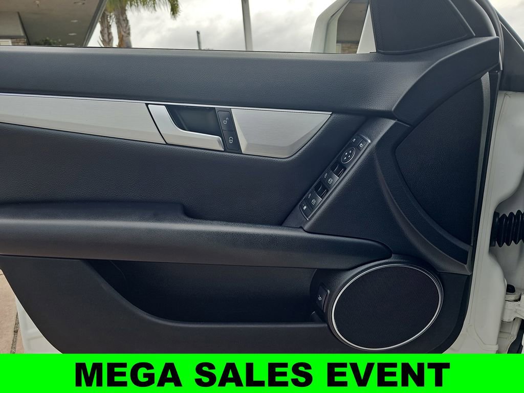 Used 2013 Mercedes-Benz C 250 Sedan image 25
