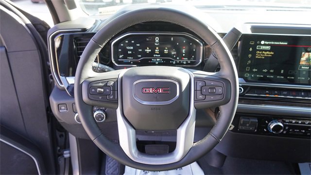 Used 2025 GMC Sierra 1500 SLE image 25