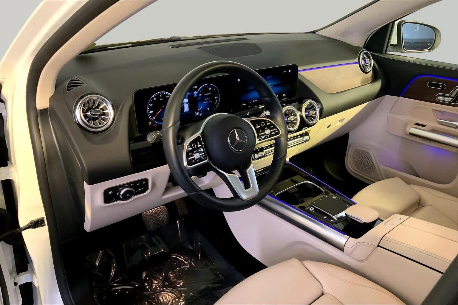 Used 2023 Mercedes-Benz GLA 250 4MATIC image 18