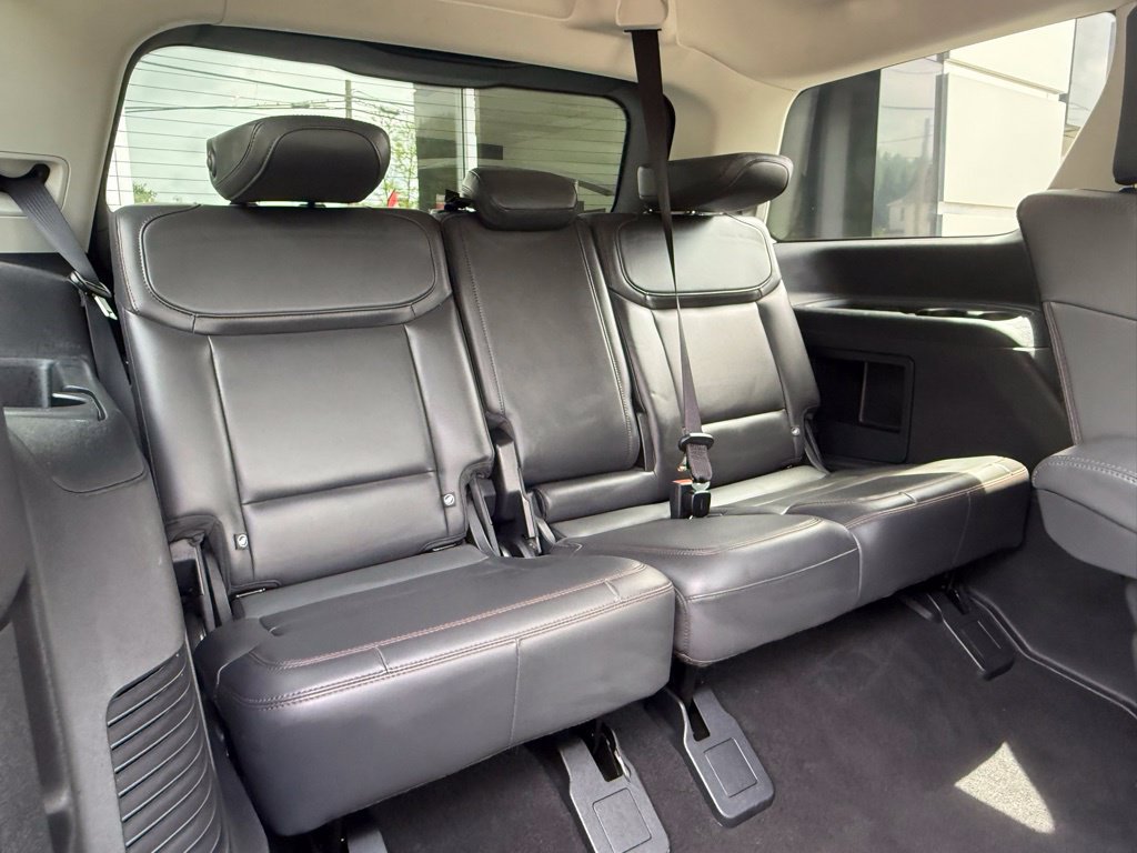 Used 2025 Ford Expedition Active AWD/4WD image 22