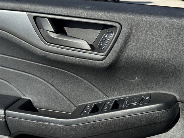Used 2025 Ford Escape Active image 24