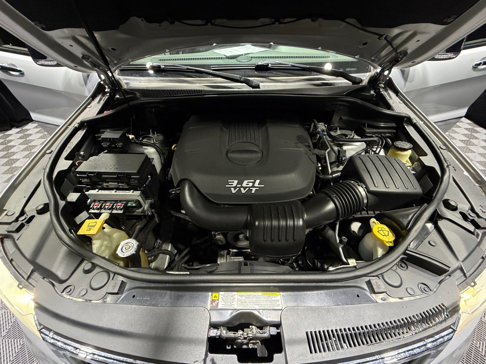 Used 2012 Jeep Grand Cherokee Limited image 21