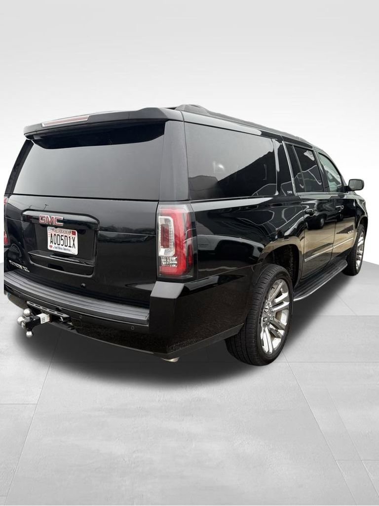 Used 2020 GMC Yukon XL SLT w/ Premium Edition image 4