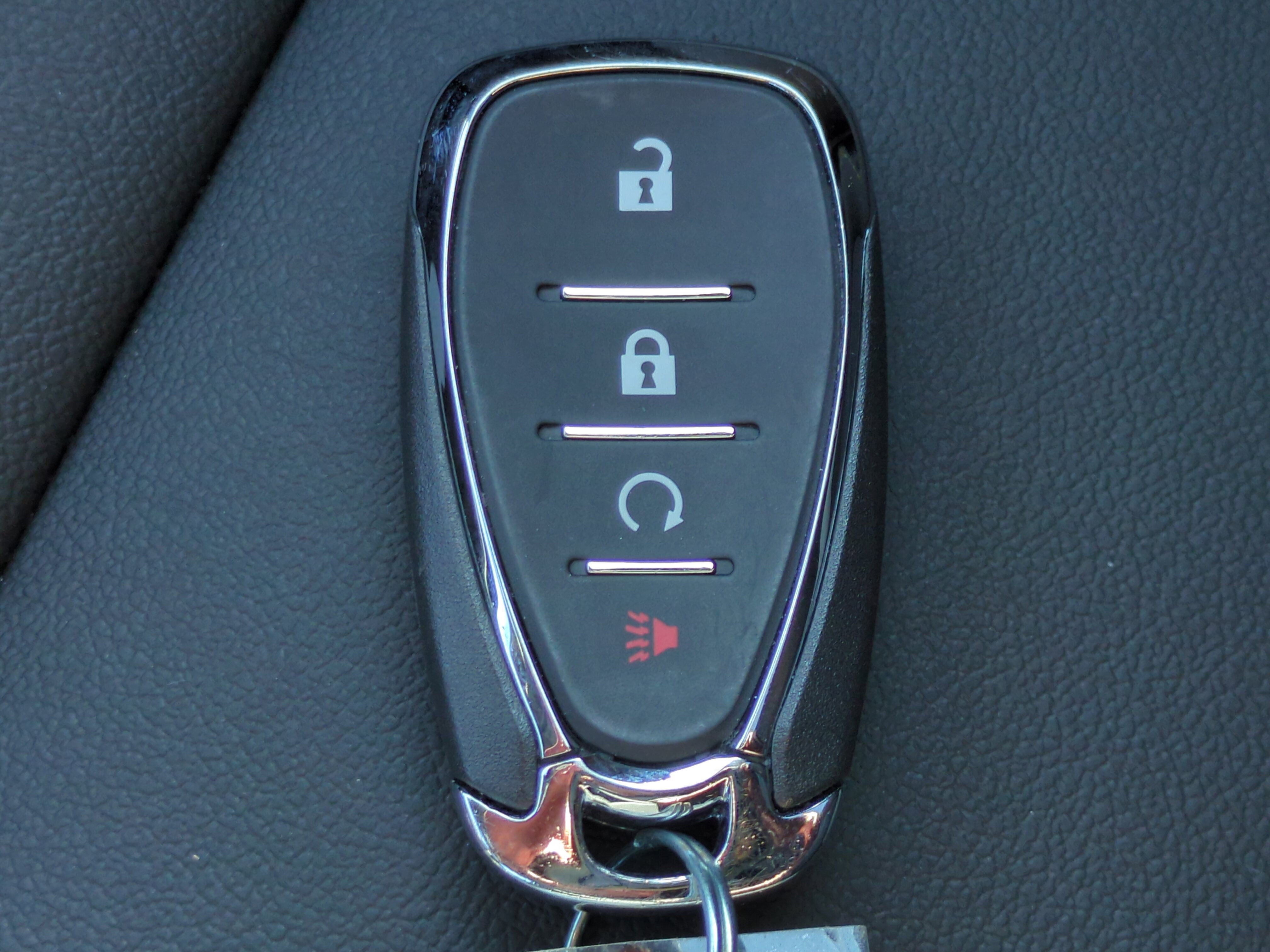 Used 2025 Chevrolet TrailBlazer ACTIV w/ Driver Confidence Package image 14