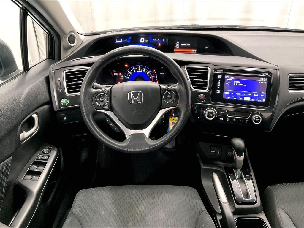 Used 2015 Honda Civic SE image 17