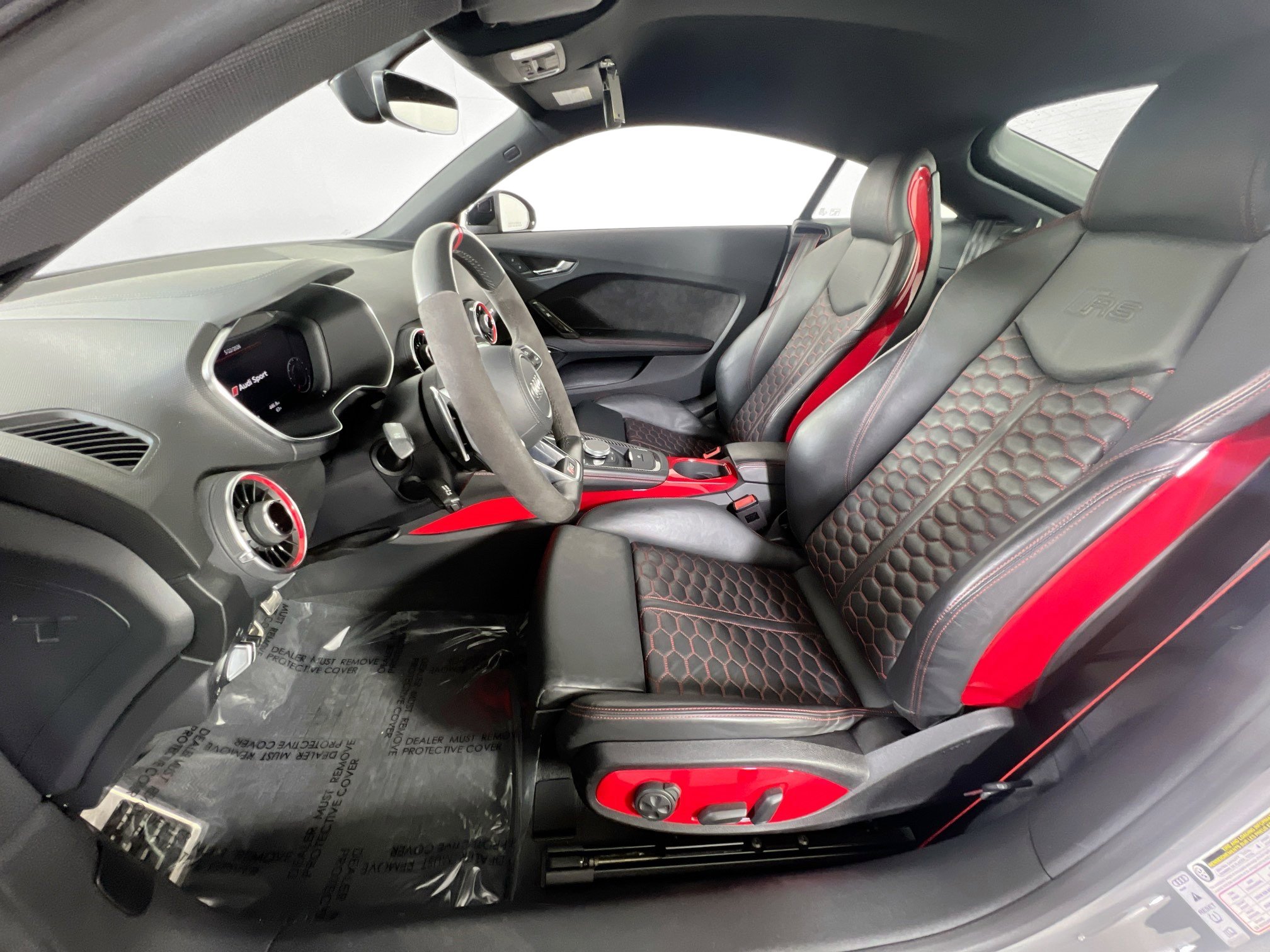Used 2019 Audi TT RS AWD/4WD image 21