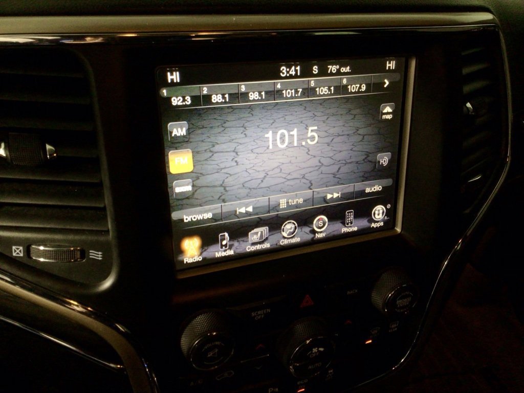 Used 2014 Jeep Grand Cherokee Overland image 22