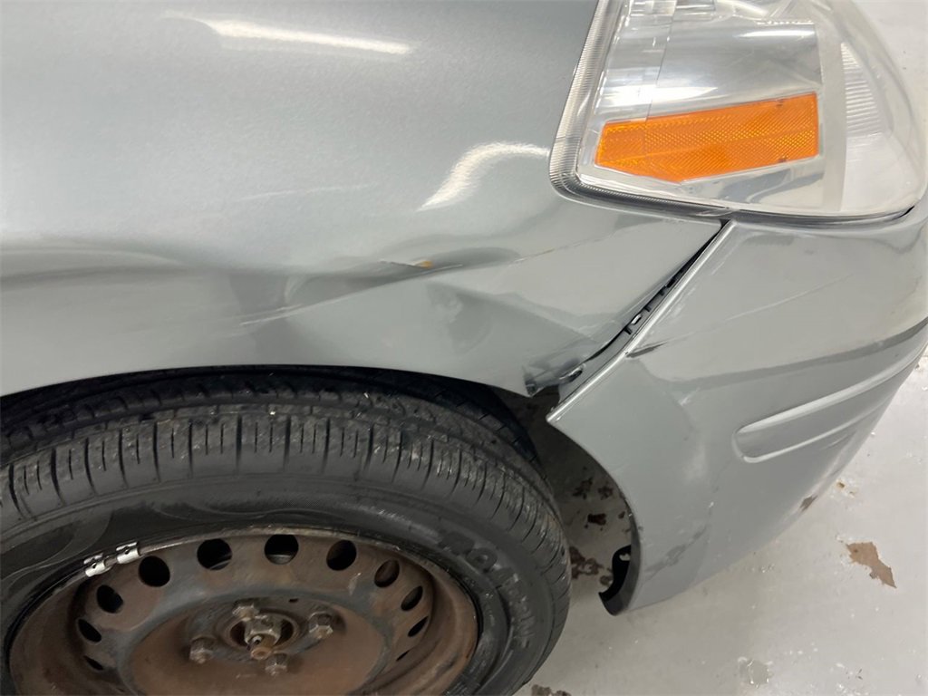 Used 2010 Nissan Versa 1.8 S w/ PWR Plus Pkg image 32