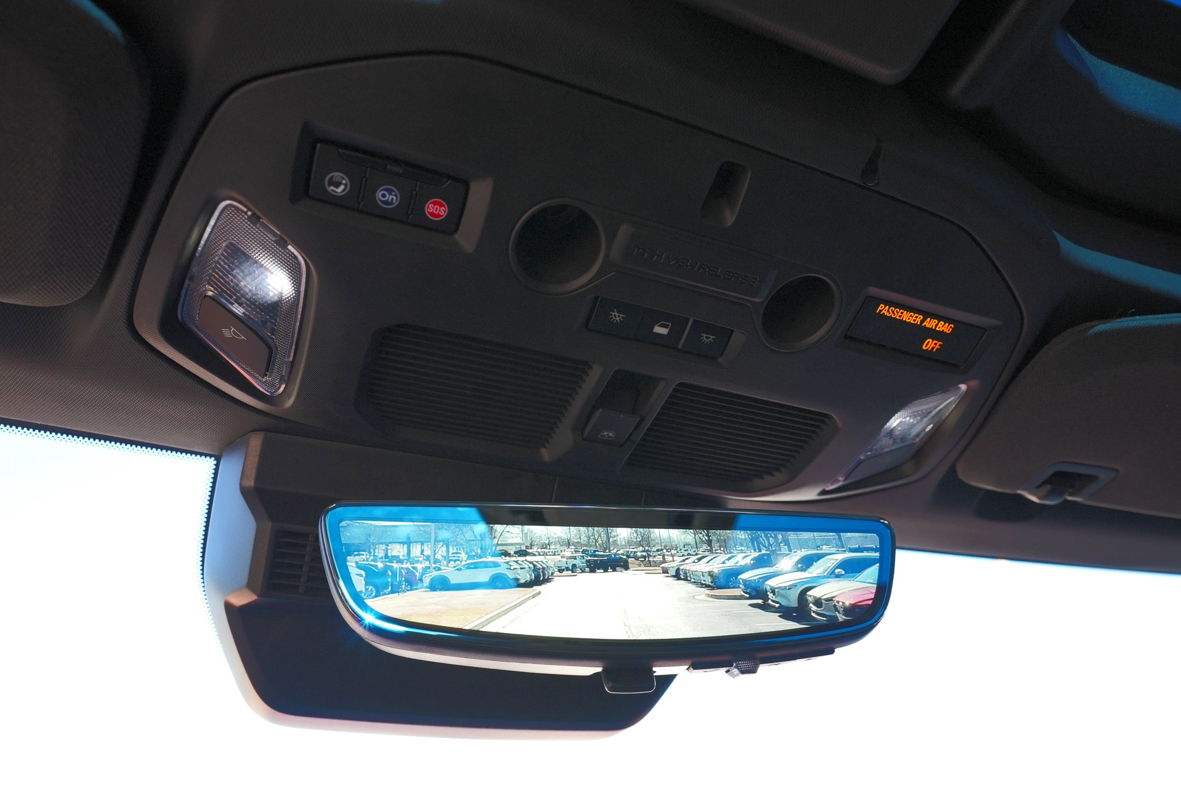 Used 2024 GMC Hummer EV 3X w/ LPO, Illumination Package image 14