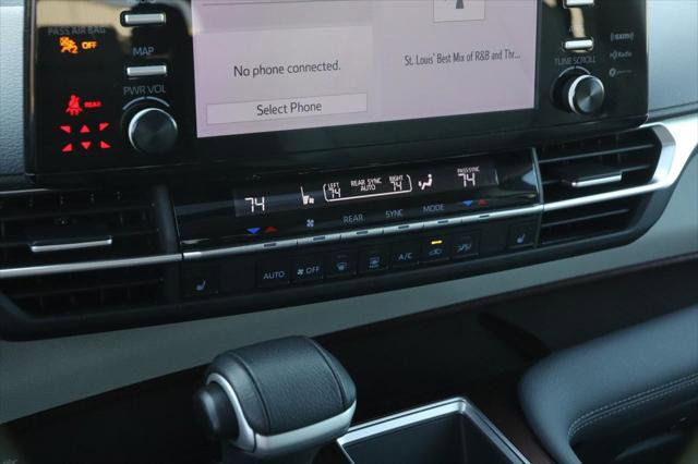 Certified 2024 Toyota Sienna XLE image 20