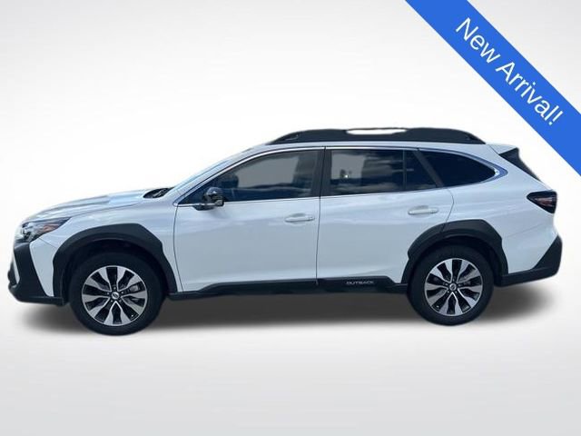 Used 2023 Subaru Outback Limited image 4