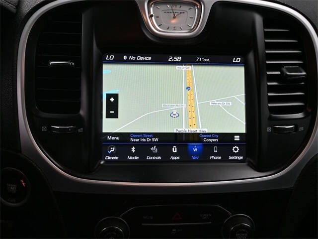 Used 2020 Chrysler 300 Limited image 13