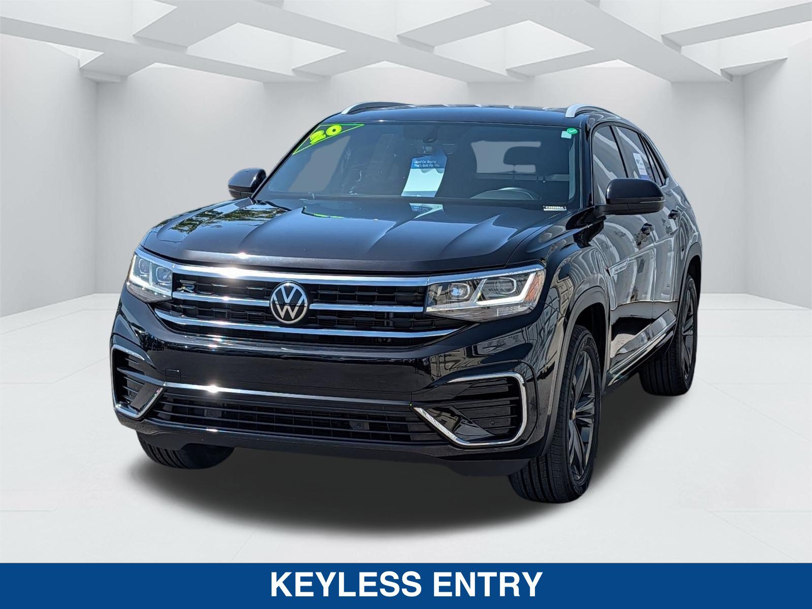 Used 2020 Volkswagen Atlas Cross Sport SE w/ Panoramic Sunroof Package FWD image 8