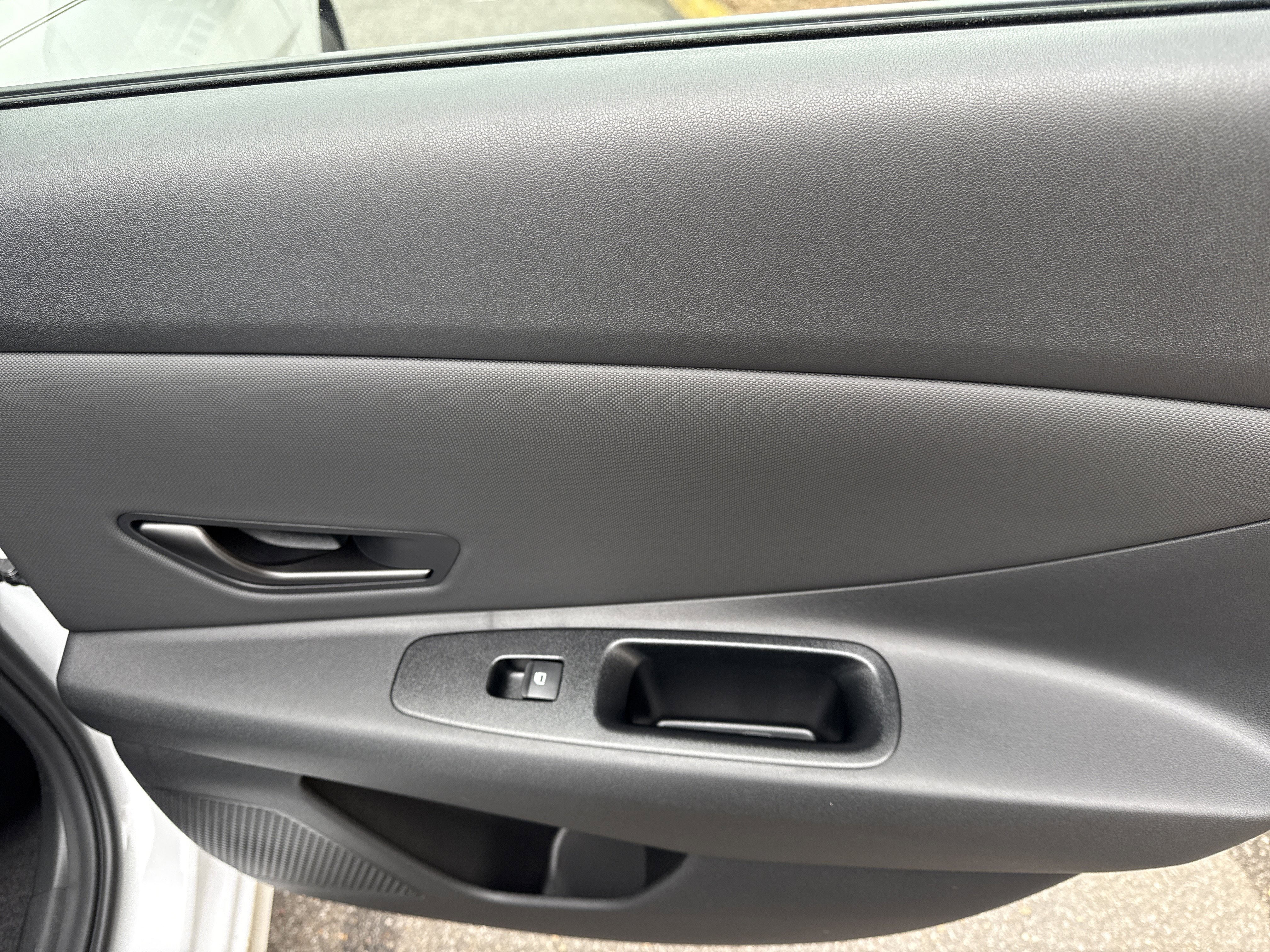 New 2026 Hyundai Elantra Sport image 16