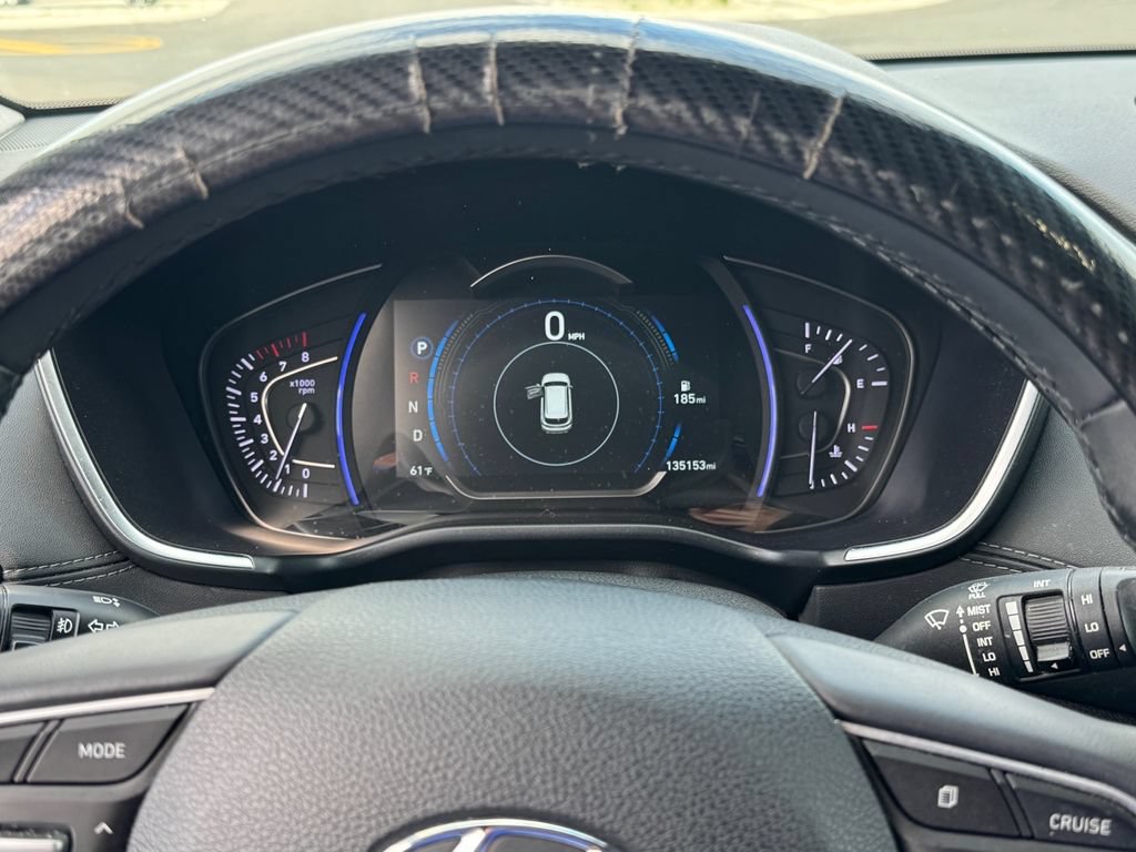Used 2019 Hyundai Santa Fe Limited FWD image 19