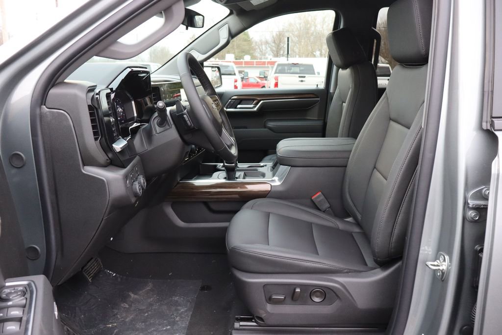 New 2026 Chevrolet Silverado 1500 LT Trail Boss w/ Convenience Package II image 5