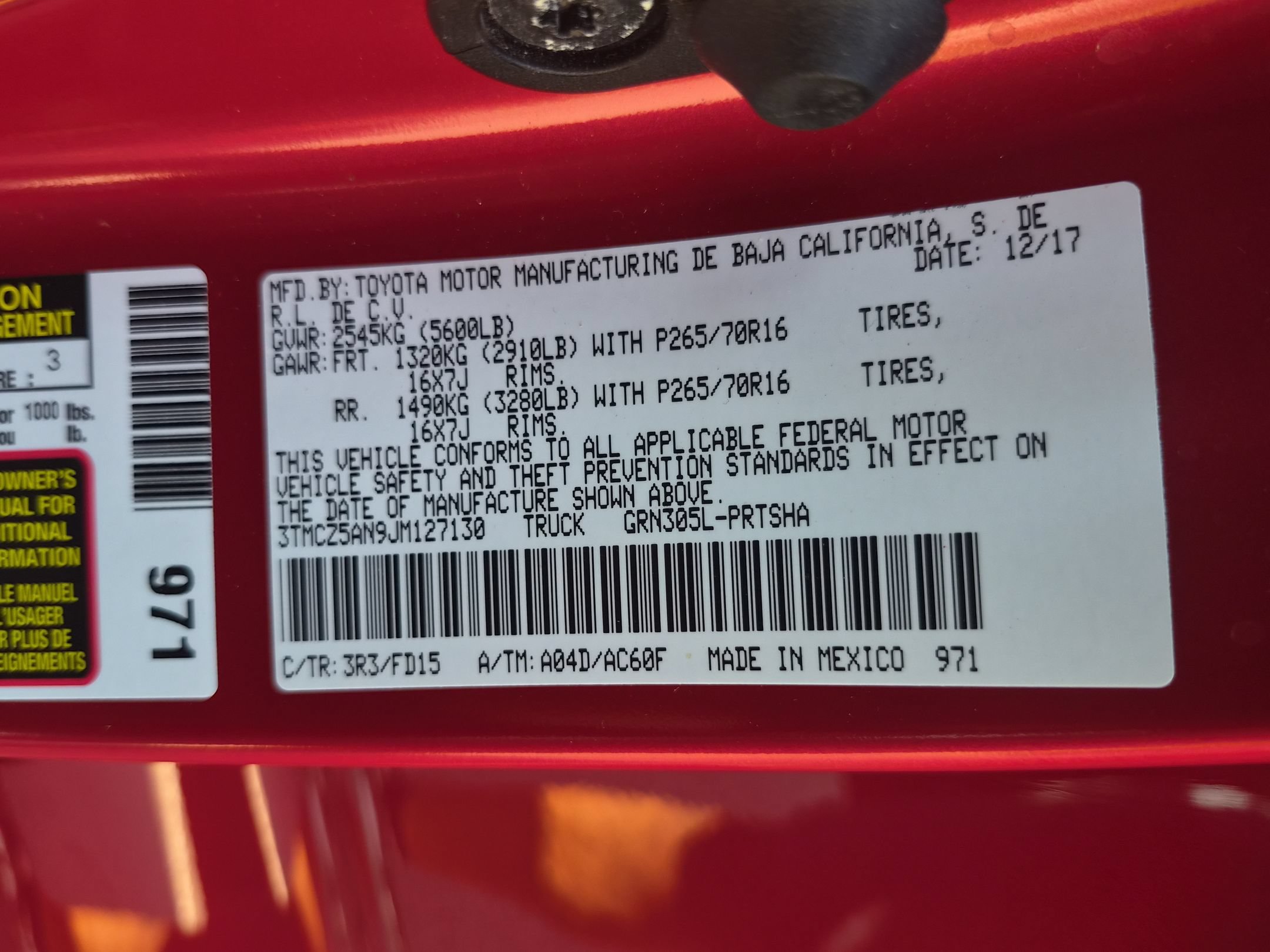 Used 2018 Toyota Tacoma TRD Off-Road w/ Technology Package AWD/4WD image 38