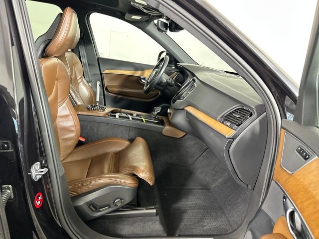 Used 2018 Volvo XC90 T6 Inscription w/ Convenience Package image 28