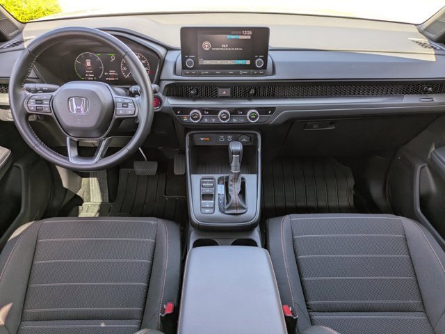 Used 2025 Honda CR-V Sport image 16