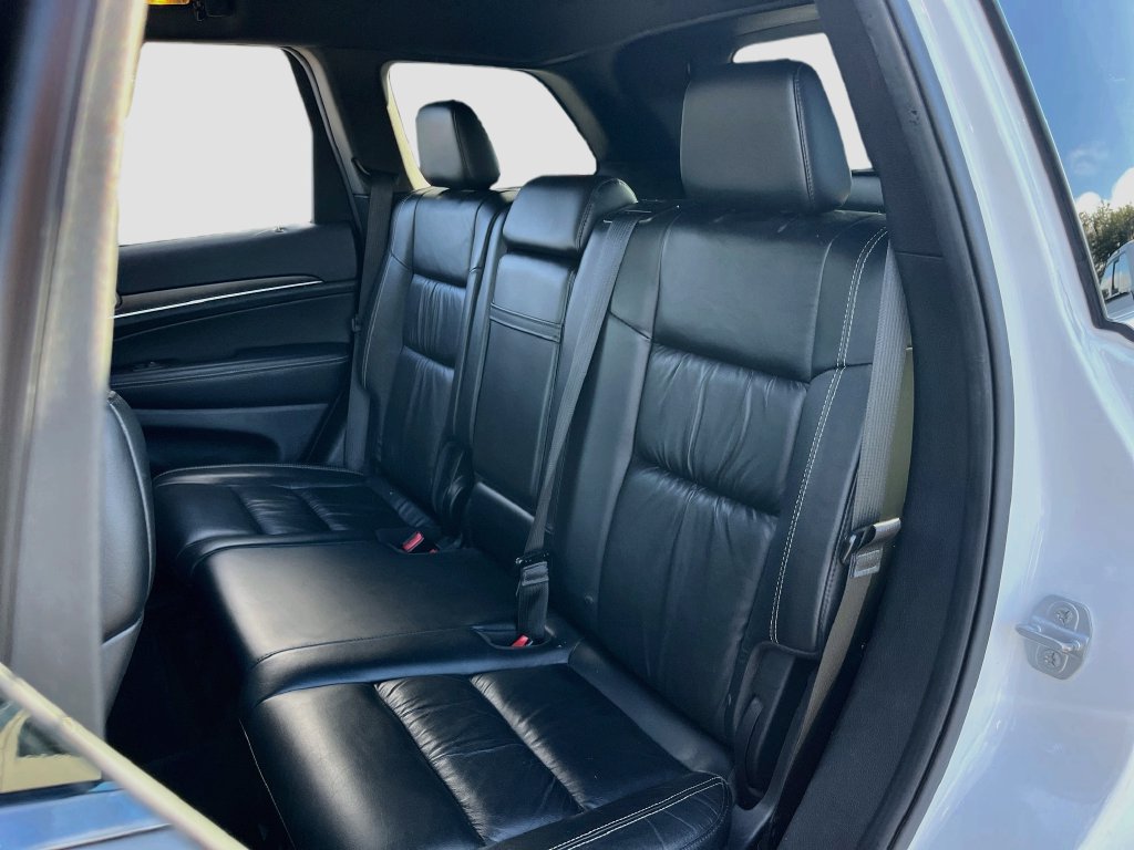 Used 2015 Jeep Grand Cherokee Limited AWD/4WD image 23
