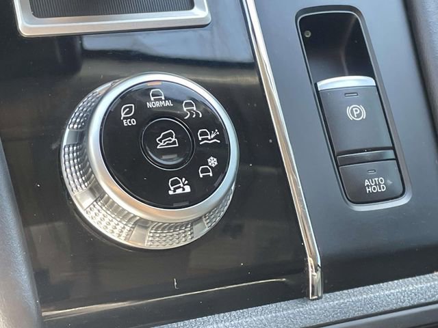 Used 2024 Mitsubishi Outlander ES AWD/4WD image 21