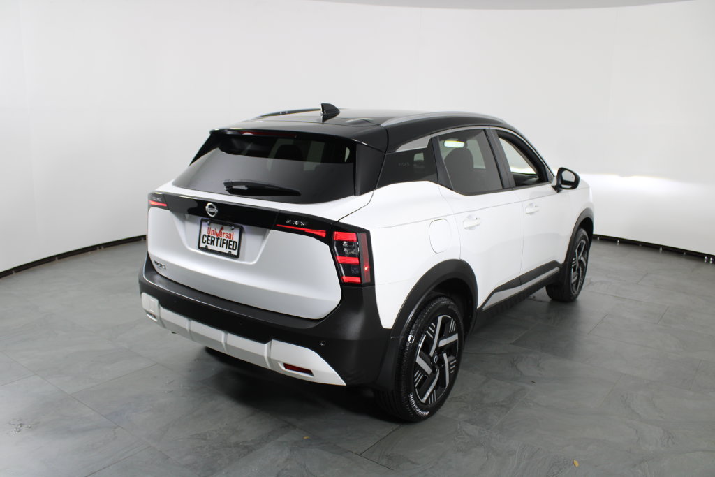 Certified 2026 Nissan Kicks SV FWD image 4