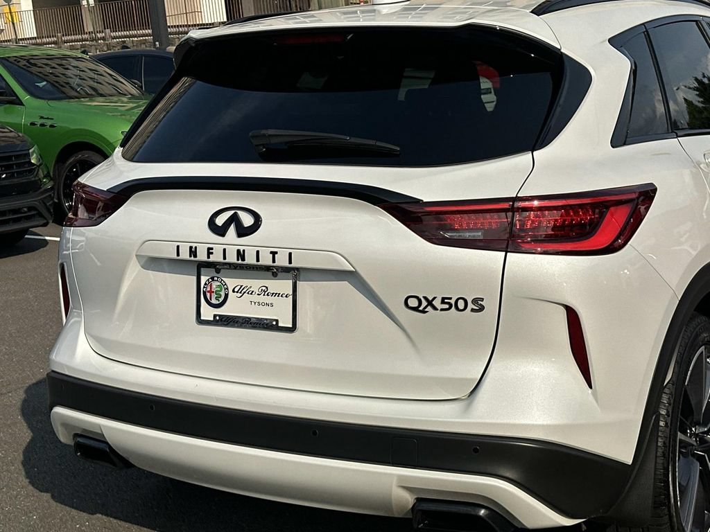 Used 2023 INFINITI QX50 Sport FWD image 12