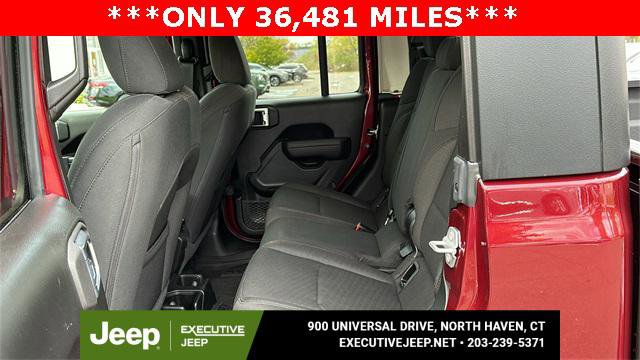 Certified 2022 Jeep Gladiator Willys image 22