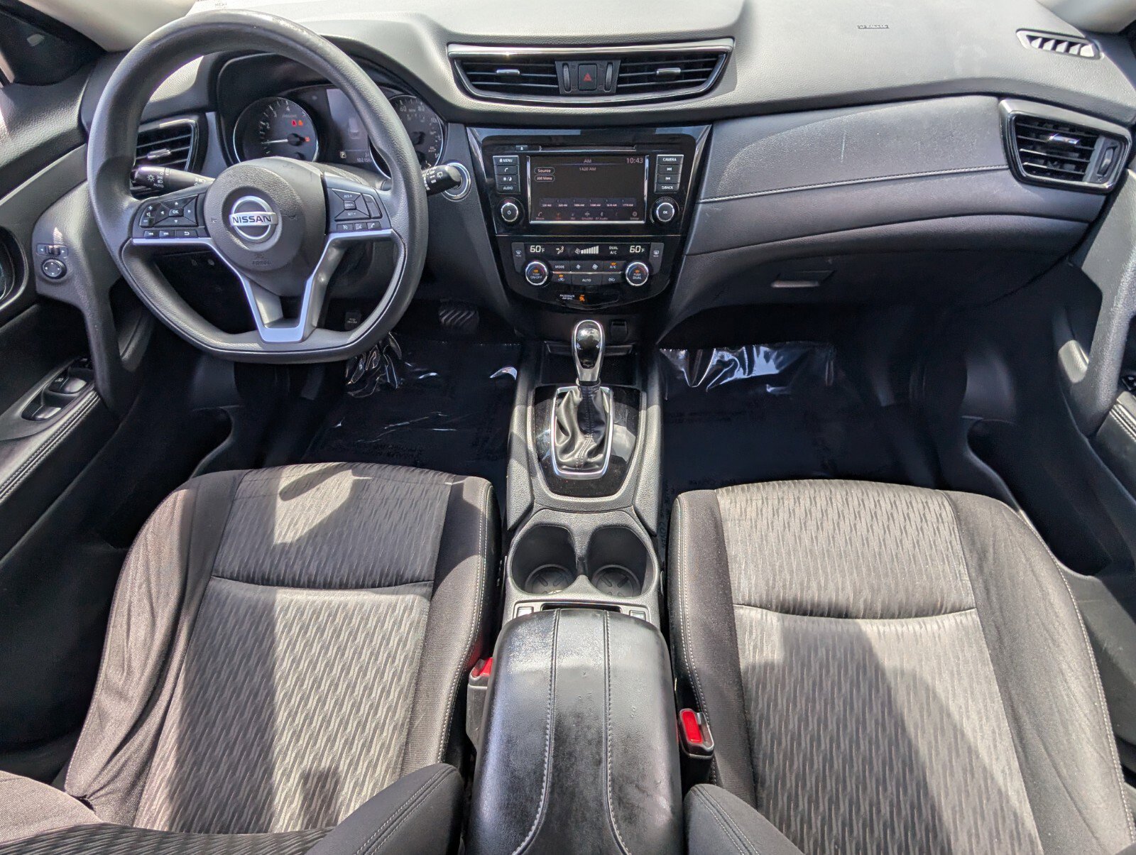 Used 2020 Nissan Rogue SV FWD image 14