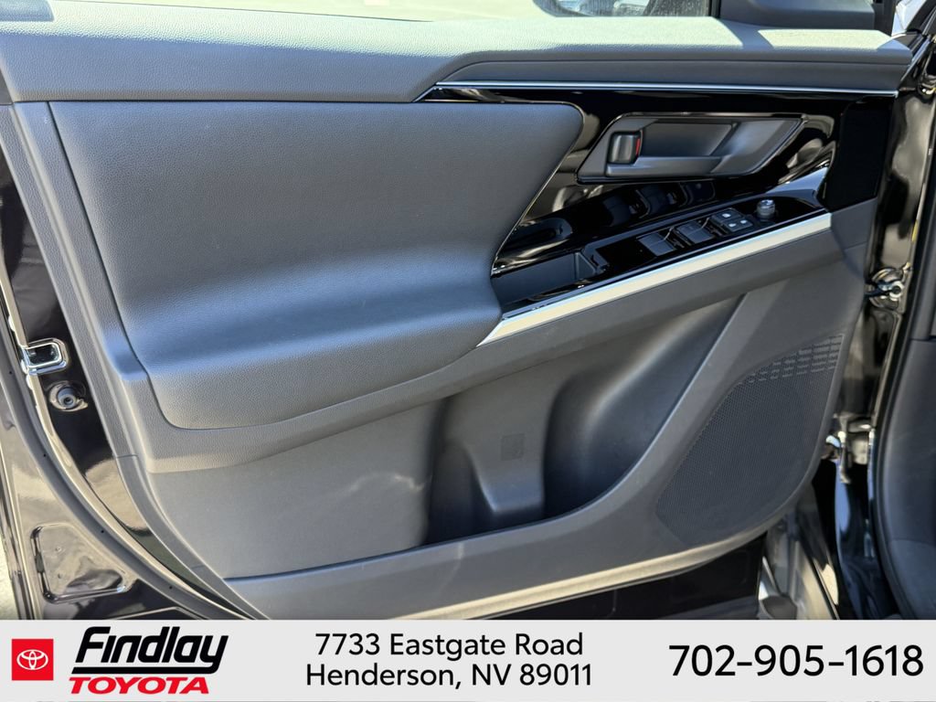 Certified 2024 Toyota bZ4X AWD w/ Weather Package image 20