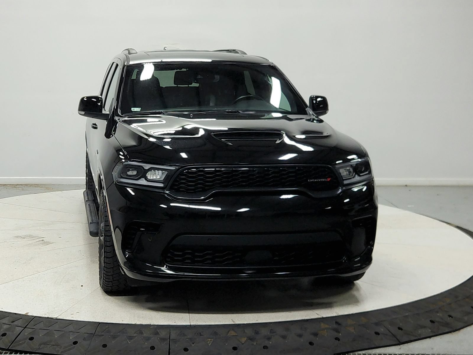 Used 2024 Dodge Durango R/T AWD/4WD image 3