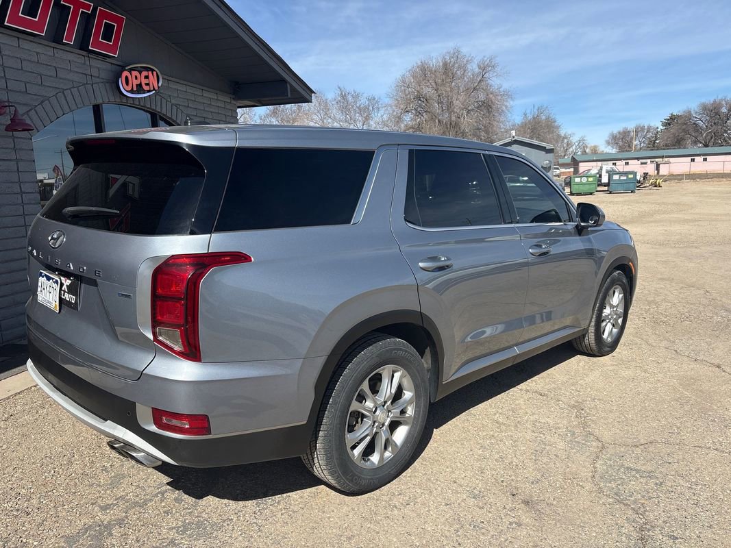 Used 2021 Hyundai Palisade SE image 3