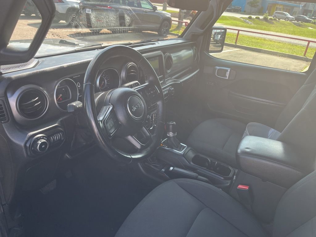 Used 2021 Jeep Wrangler Unlimited Sport AWD/4WD image 11