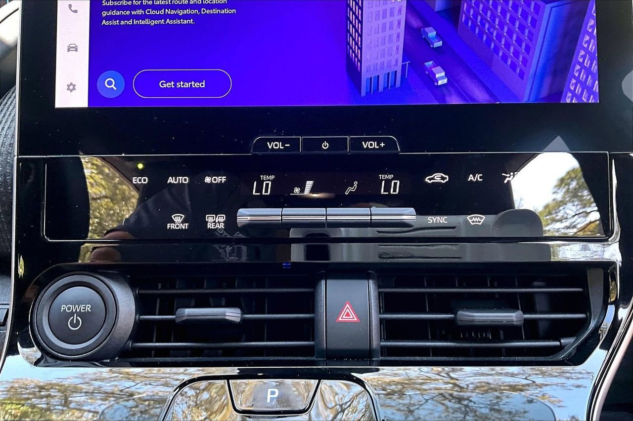 Used 2025 Toyota bZ4X AWD image 25