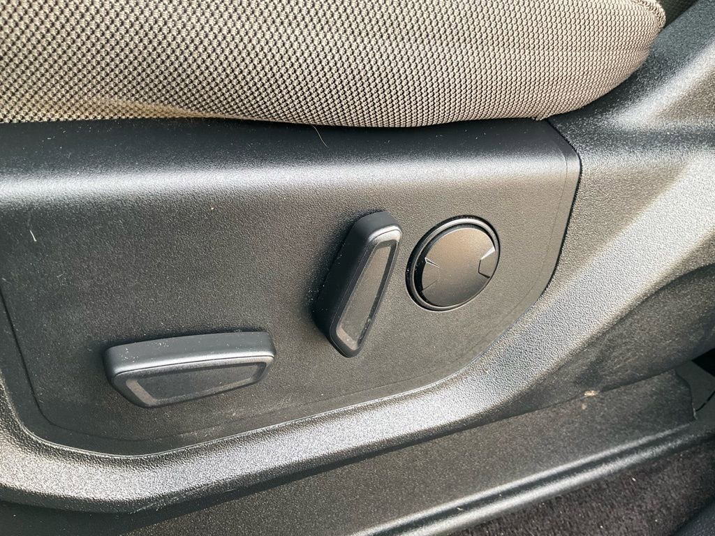 Used 2020 Ford F150 XLT w/ Equipment Group 302A Luxury image 19