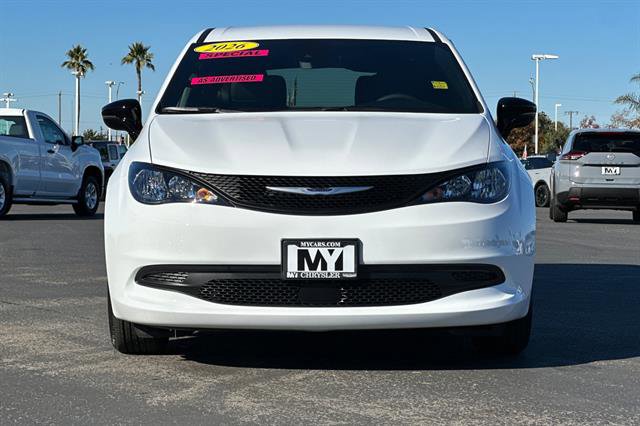 New 2026 Chrysler Voyager LX image 2