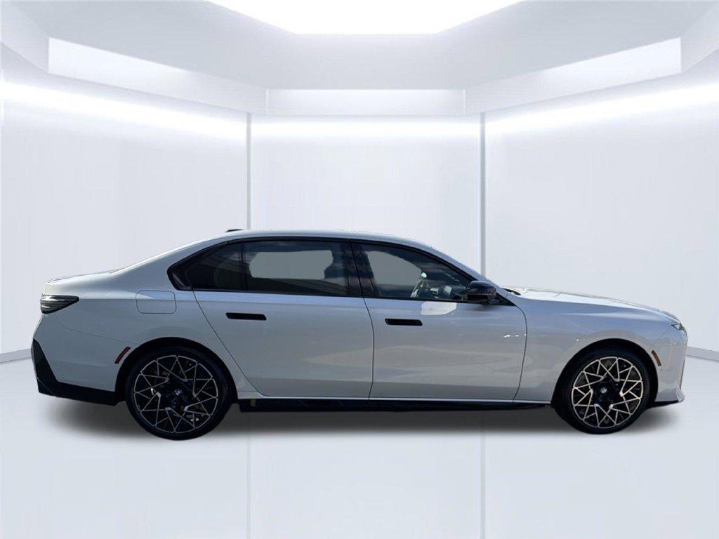 New 2027 BMW 740i xDrive w/ M Sport Professional Package AWD/4WD image 7