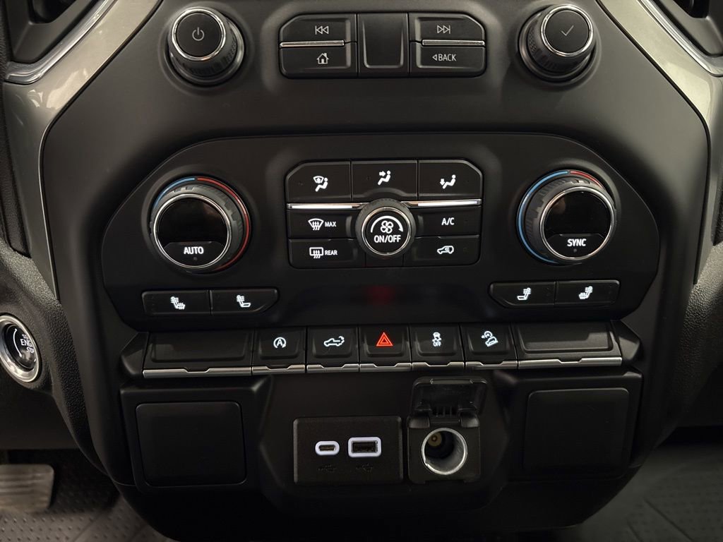 Used 2022 Chevrolet Silverado 1500 RST w/ Z71 Off-Road Package image 23