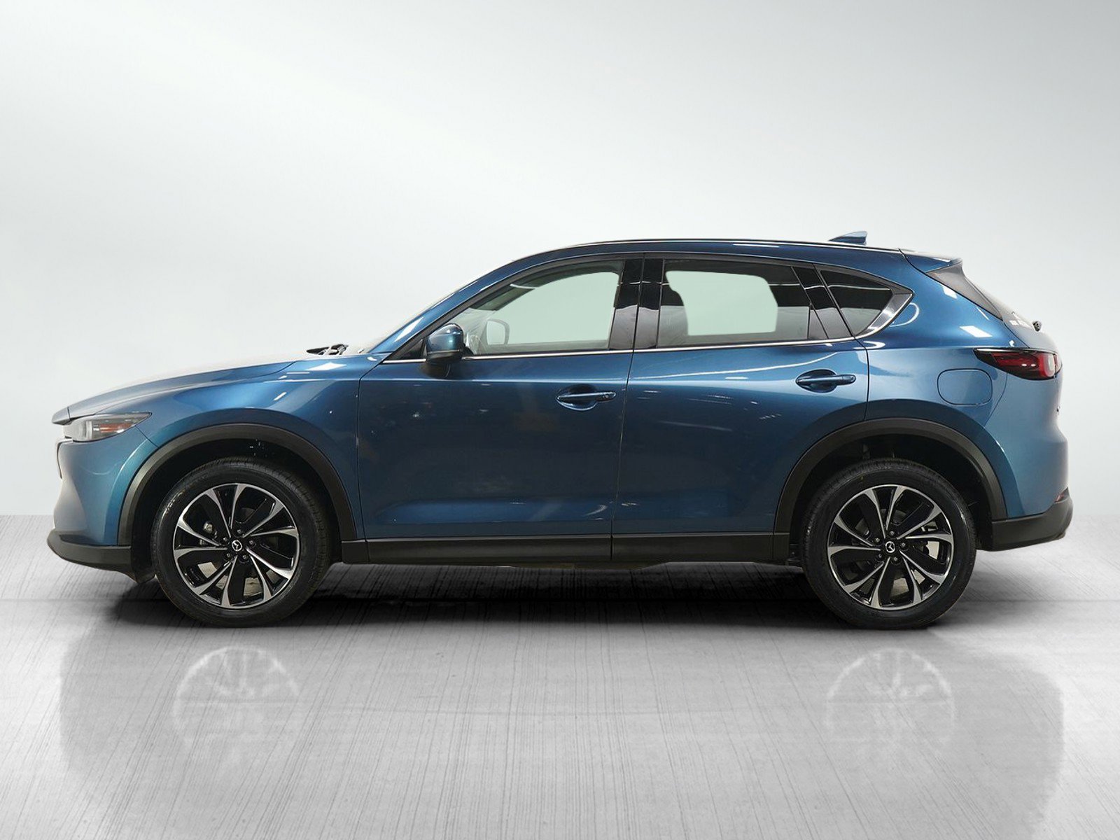 Used 2022 MAZDA CX-5 AWD 2.5 S w/ Premium Plus Pkg image 2