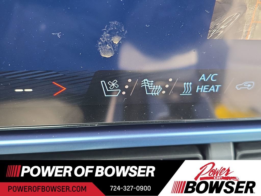 New 2026 Chevrolet Equinox EV LT image 8