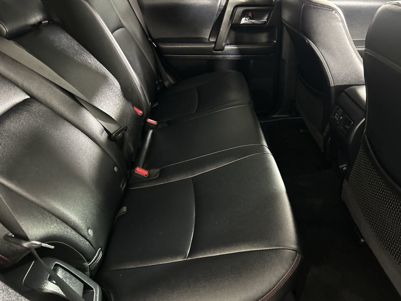 Used 2022 Toyota 4Runner TRD Off-Road Premium AWD/4WD image 24