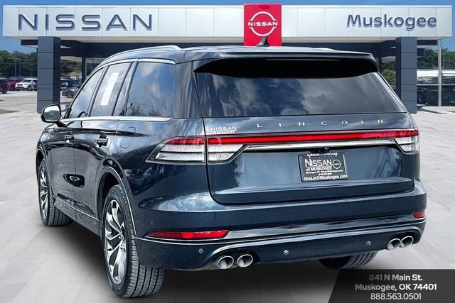 Used 2022 Lincoln Aviator Grand Touring w/ Equipment Group 301A image 4