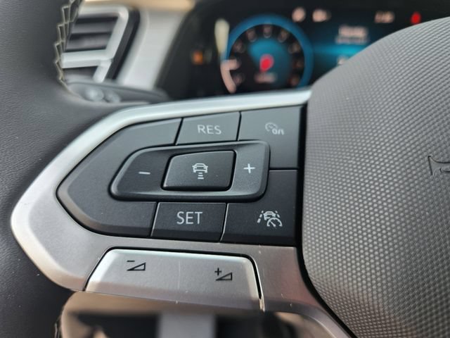 New 2026 Volkswagen Atlas Cross Sport SE AWD/4WD image 18