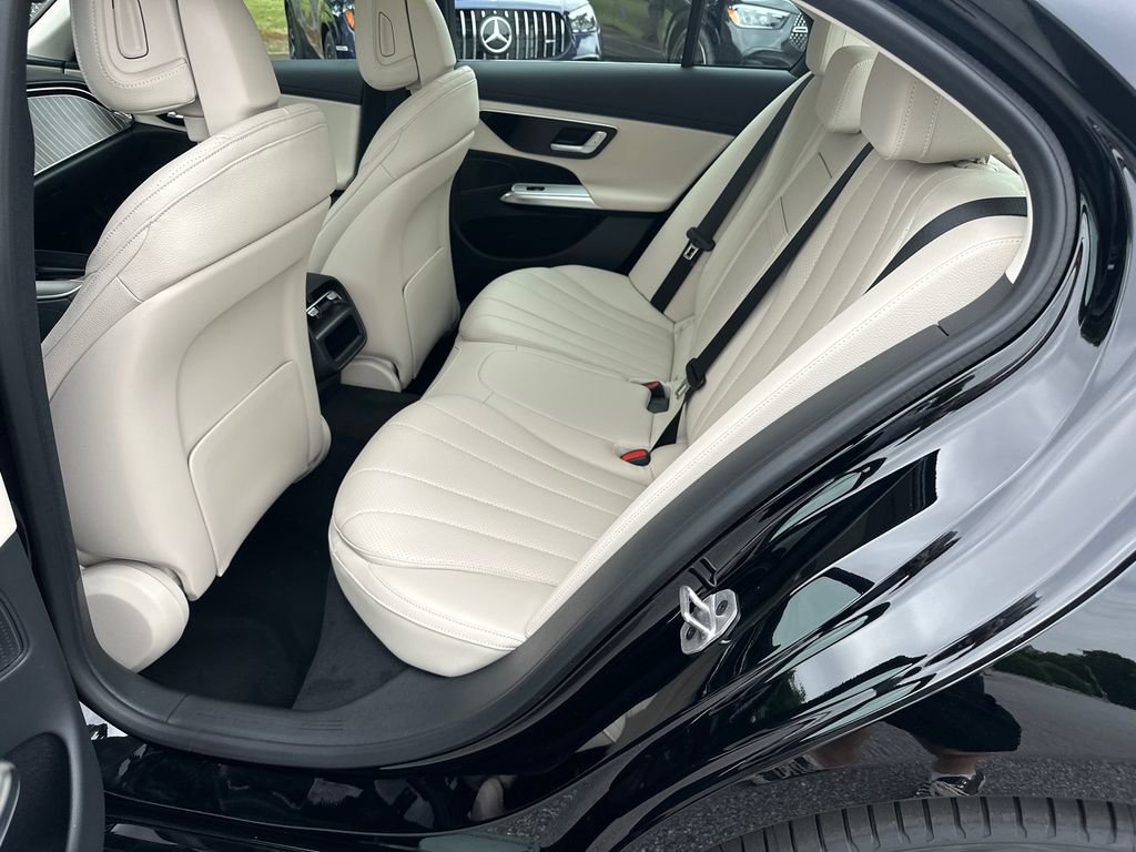 New 2026 Mercedes-Benz E 450 4MATIC Sedan image 23