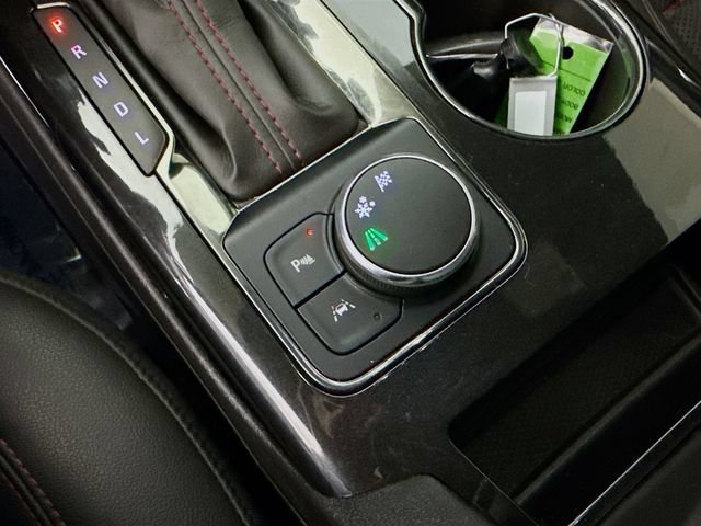 Used 2022 Chevrolet Blazer RS FWD image 32