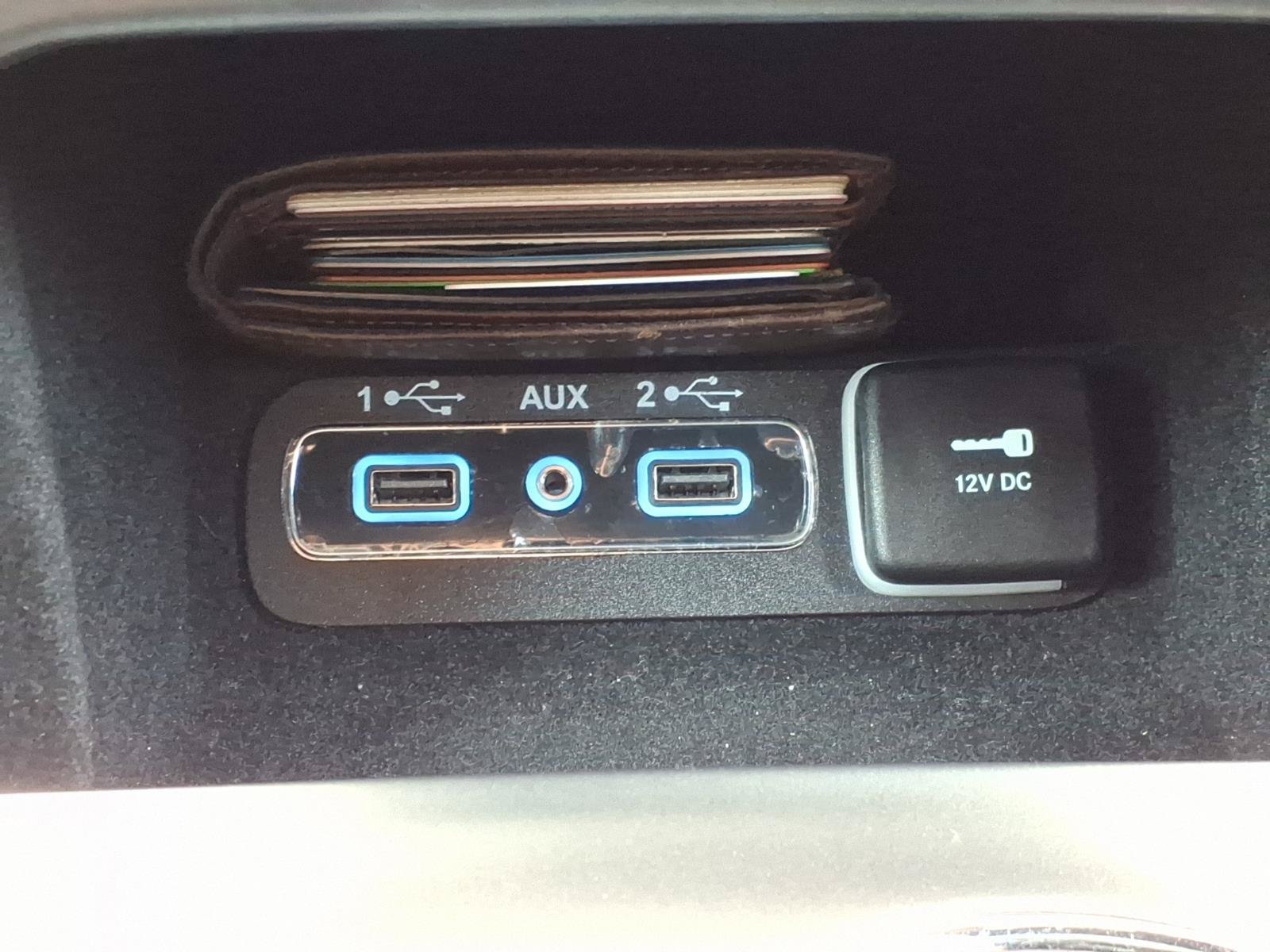 Used 2020 Jeep Grand Cherokee Altitude AWD/4WD image 26