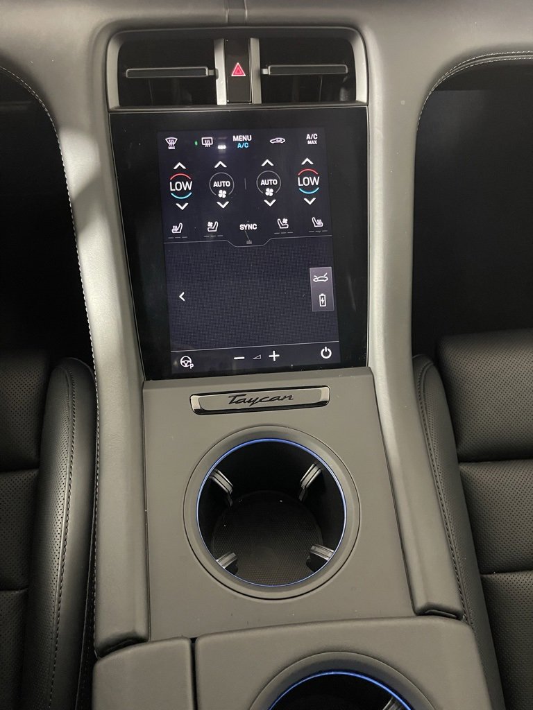 Used 2024 Porsche Taycan 4S image 27
